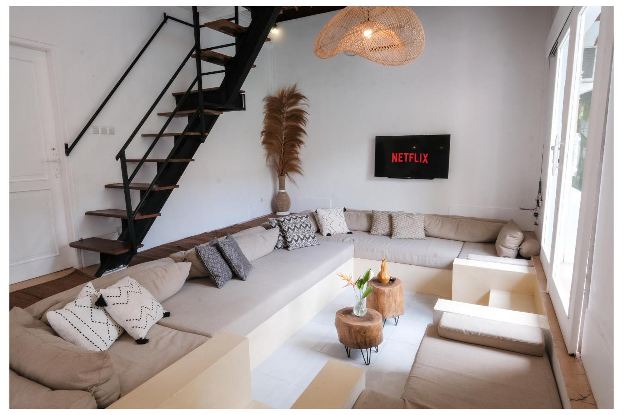 Villa Barat - 6br Next To